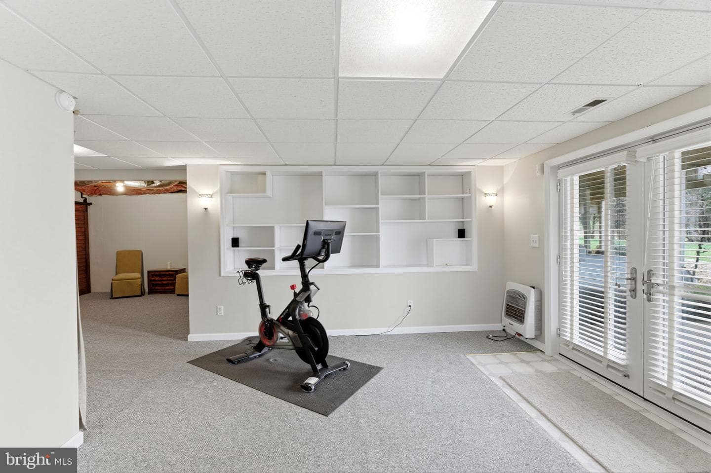 17 Renaissance Drive photo 56