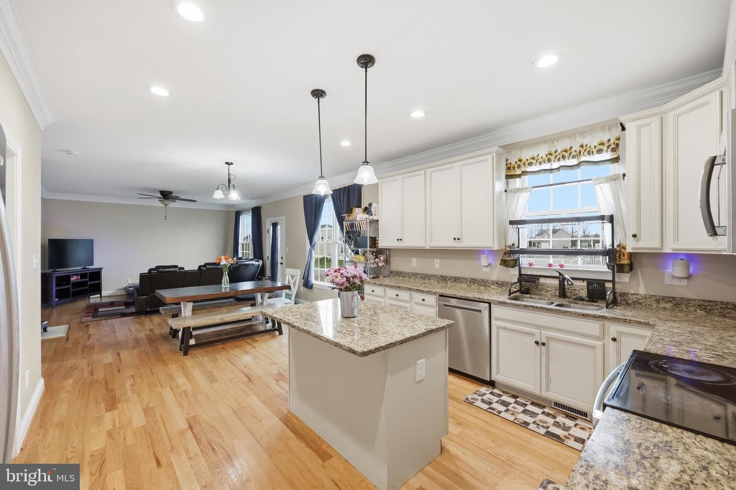 15 Branson Court photo 21