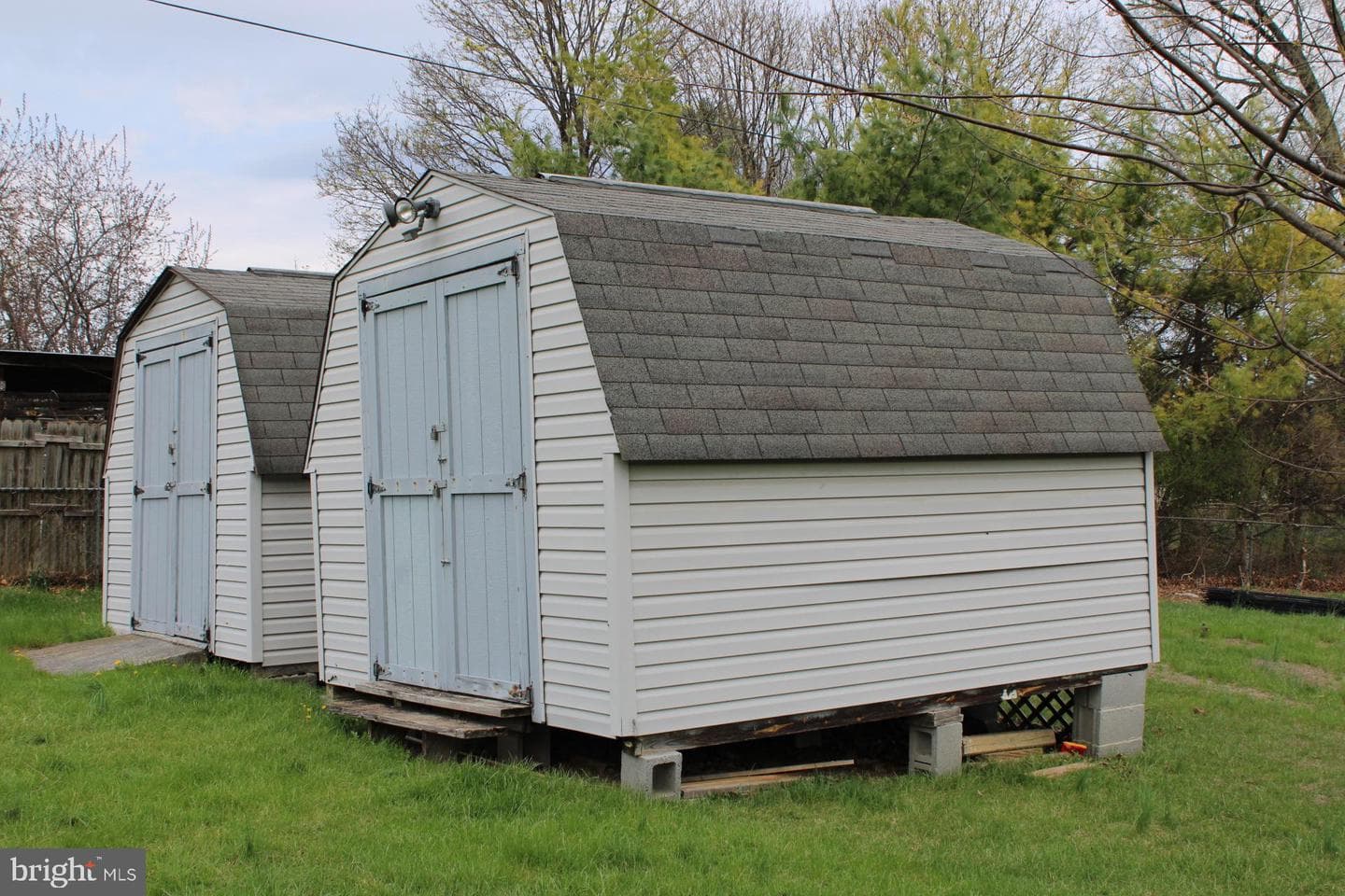 142 Braddock Boulevard photo 34