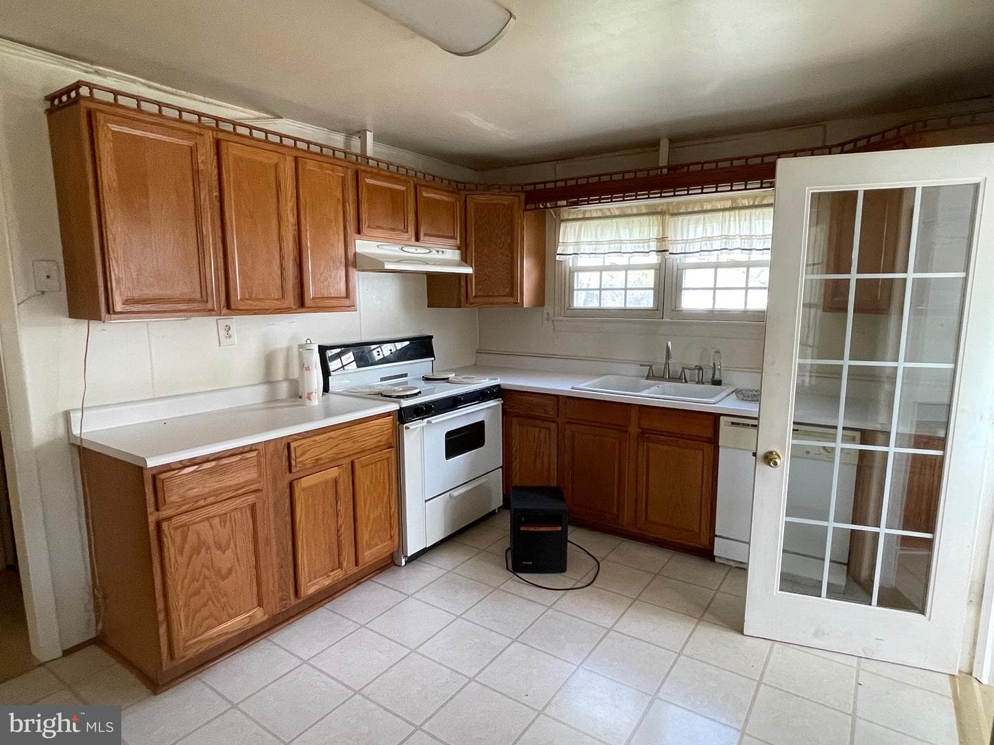 10123 Winchester Avenue photo 21
