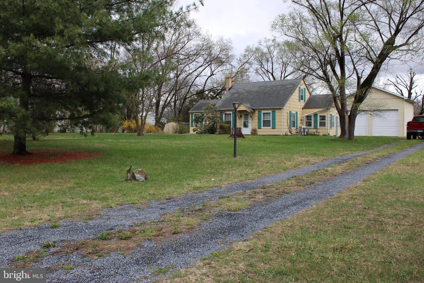 10123 Winchester Avenue photo 5