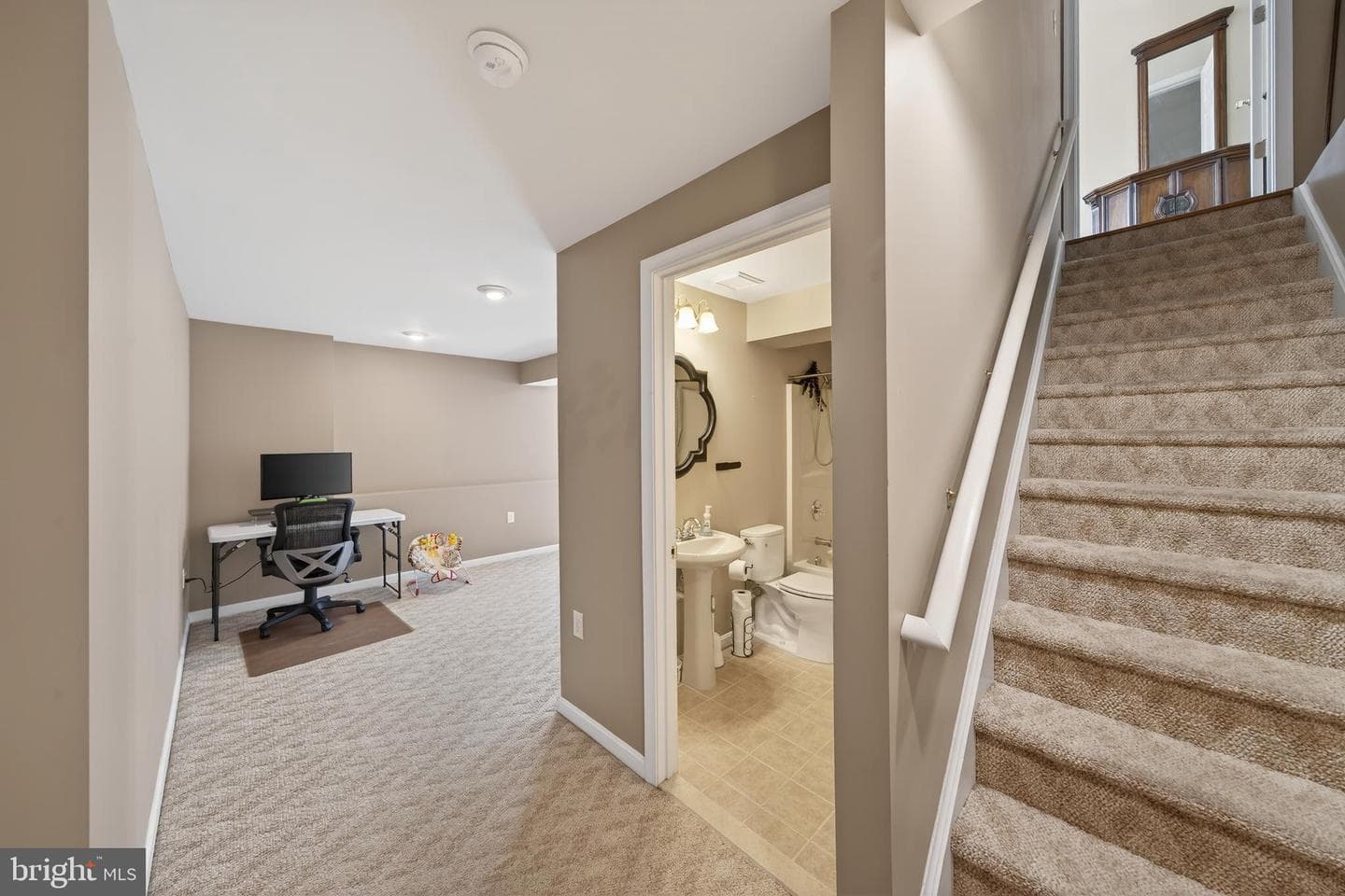 62 Niblick Court photo 39