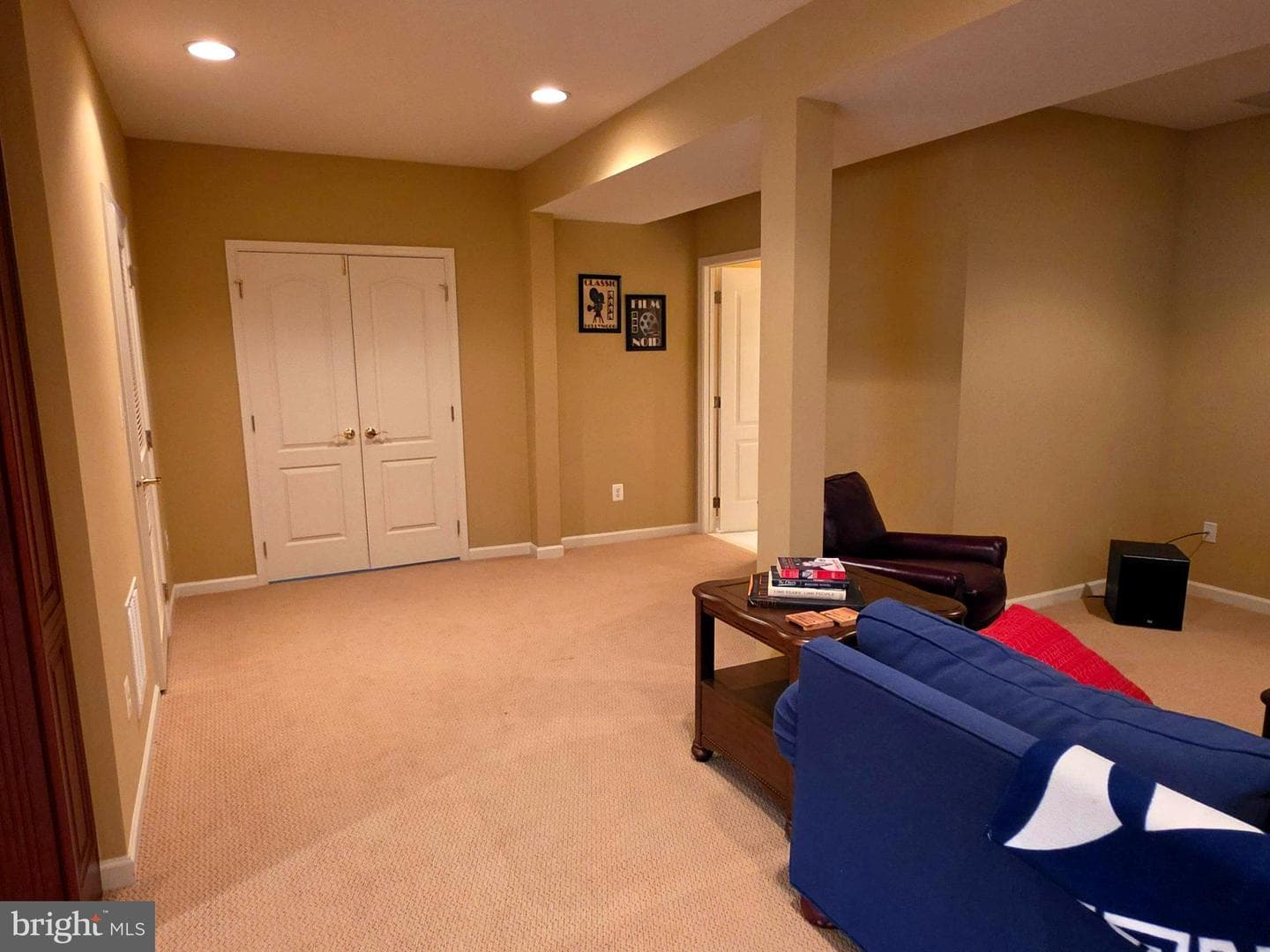 101 Darden Court W photo 58