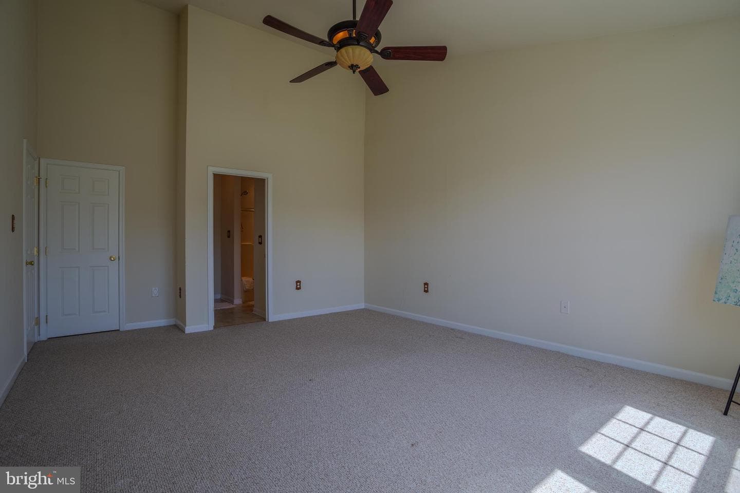 633 Bentley Drive photo 16