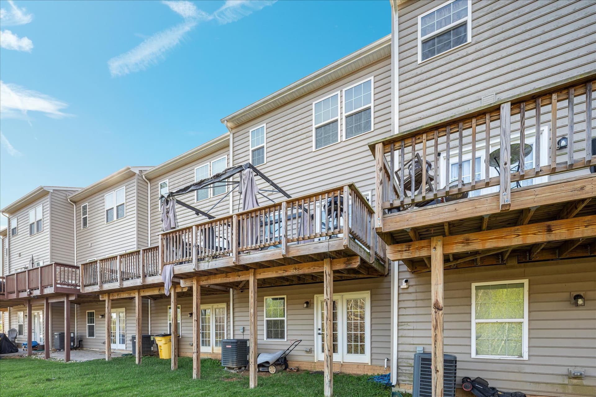 195 Ontario Drive photo 23
