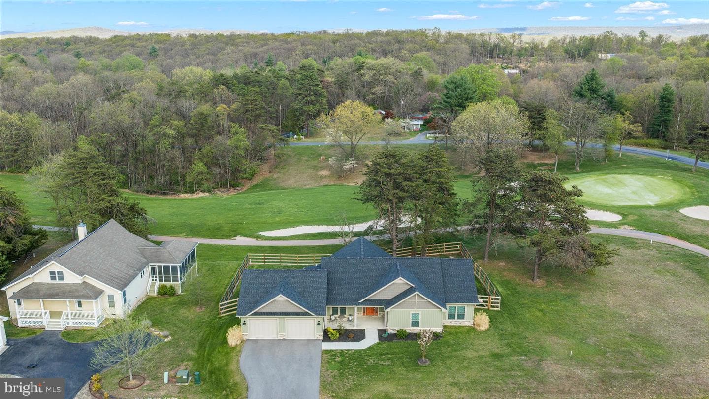 483 Wampum Lane photo 33