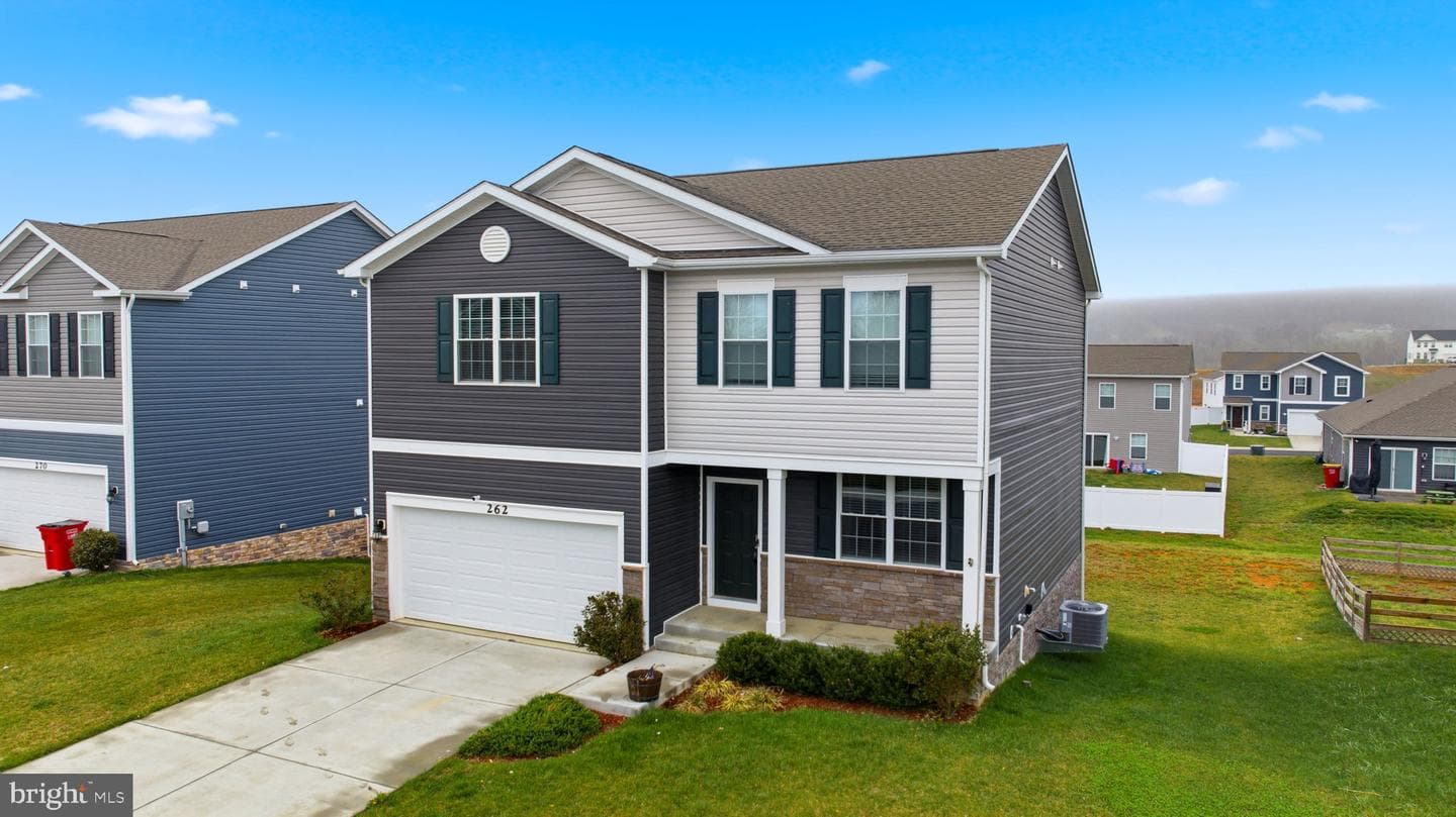 262 Aylesbury Lane, Martinsburg
