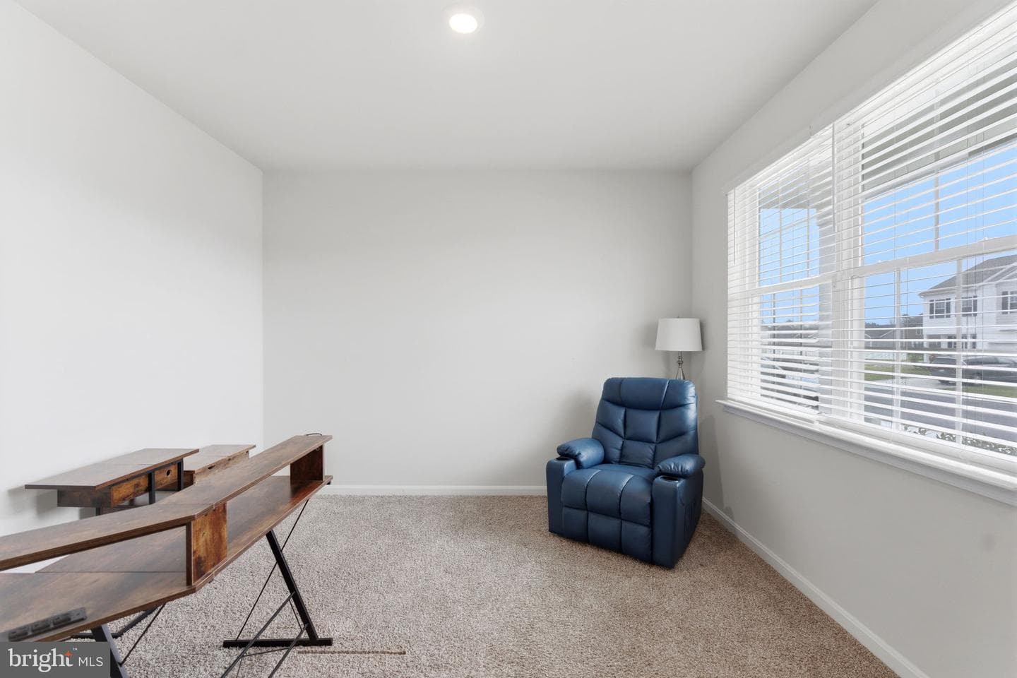 262 Aylesbury Lane photo 4