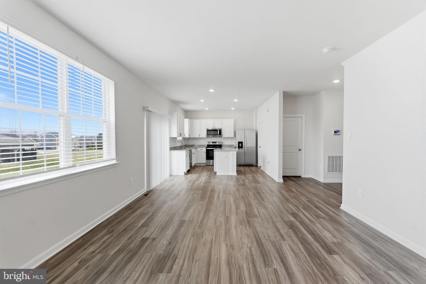 262 Aylesbury Lane photo 9