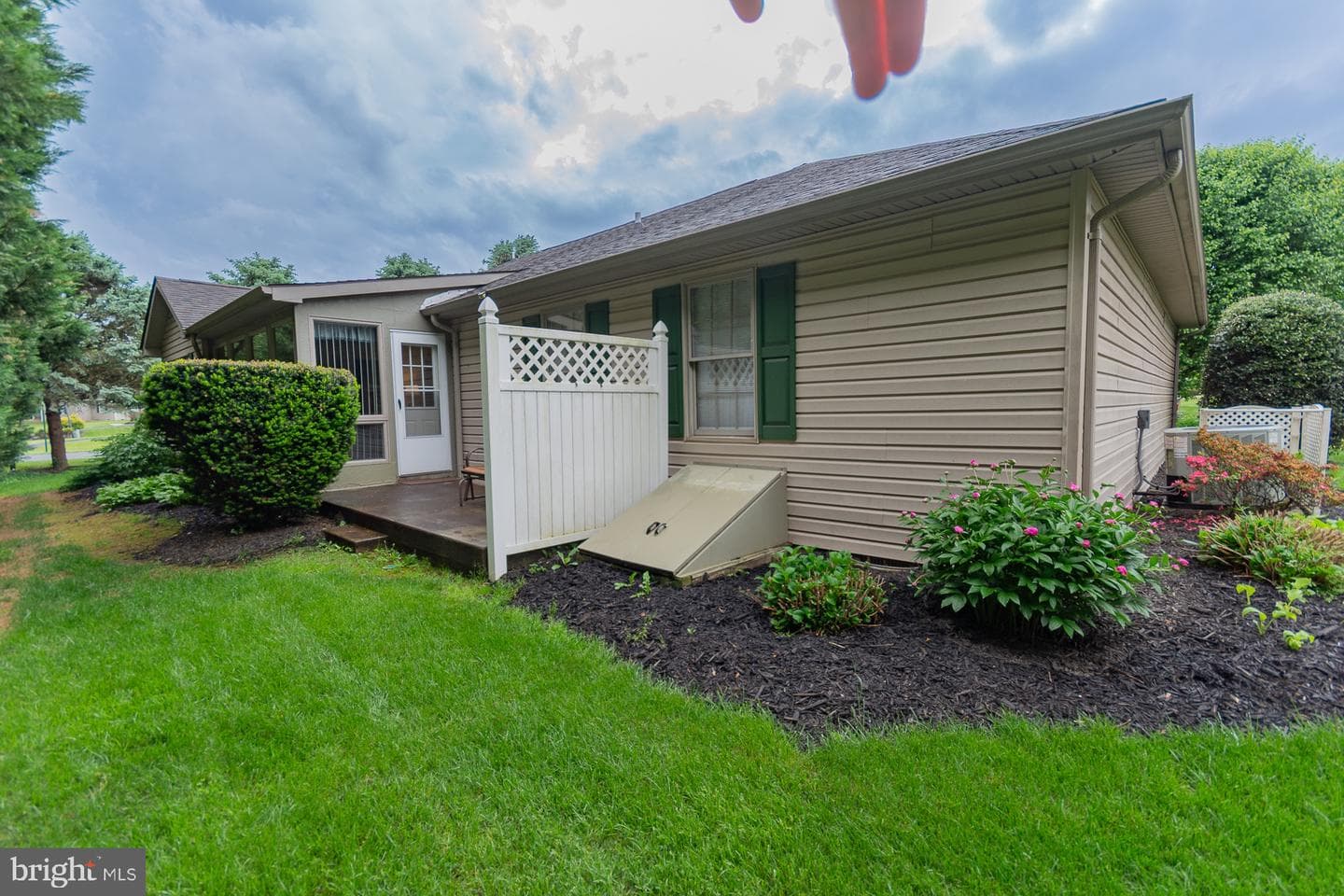 406 Azalea Lane photo 13
