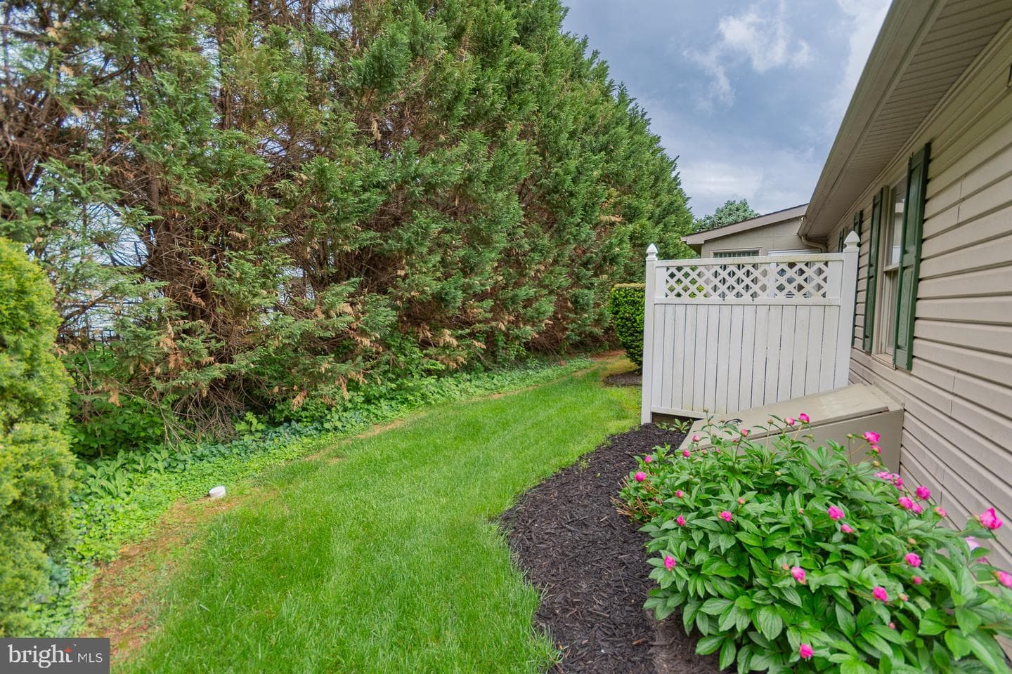 406 Azalea Lane photo 14