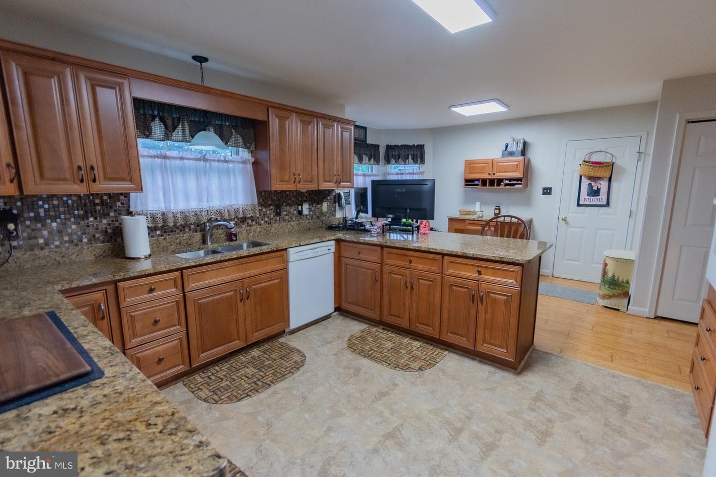 406 Azalea Lane photo 23