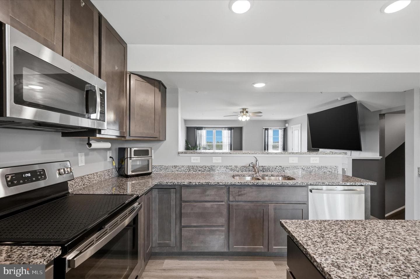 21 Olga Drive photo 12