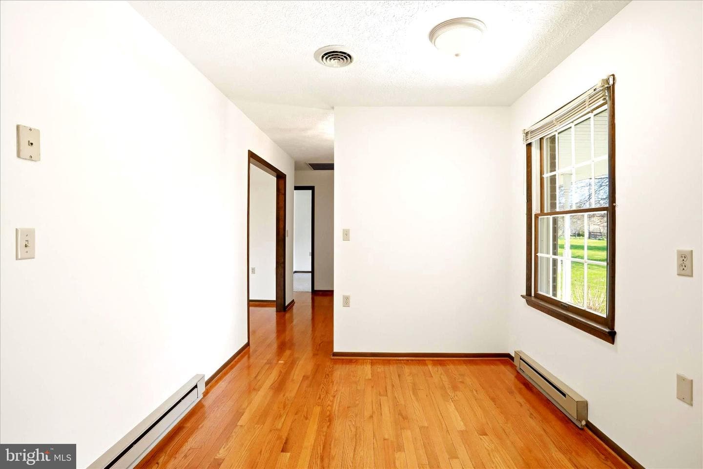 229 Hollis Drive photo 22