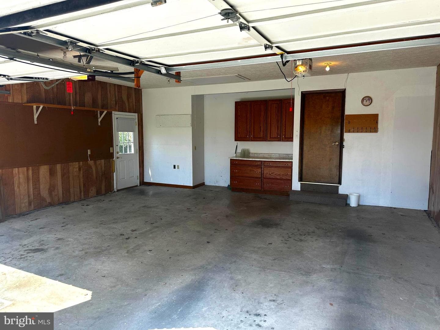229 Hollis Drive photo 40