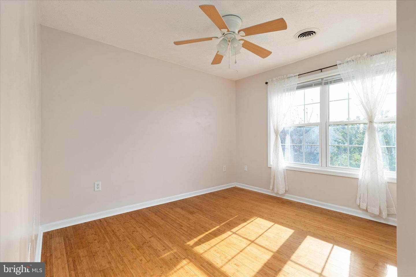 109 Fenimore Drive photo 22