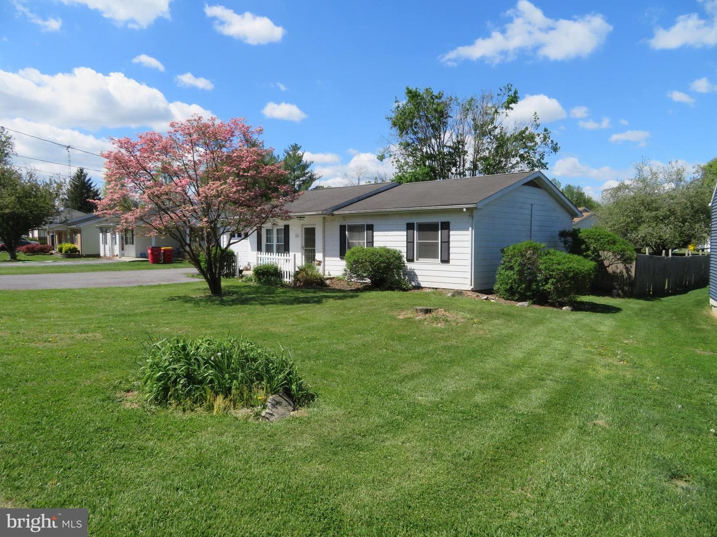144 Still Meadow Drive photo 6