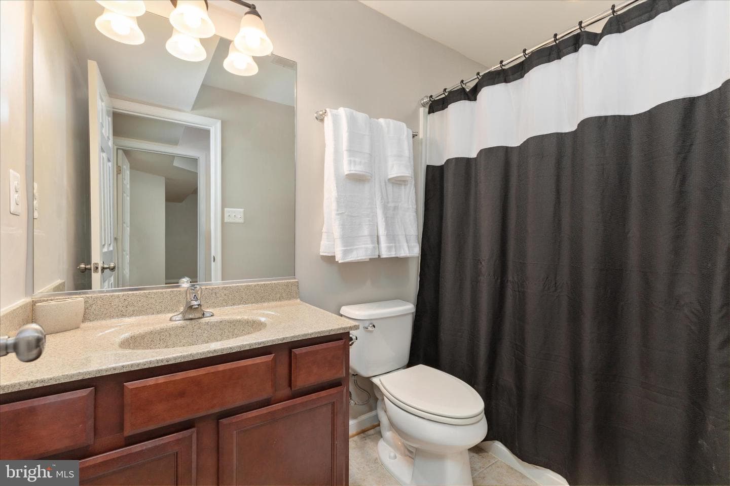 88 Aldershot Drive photo 28