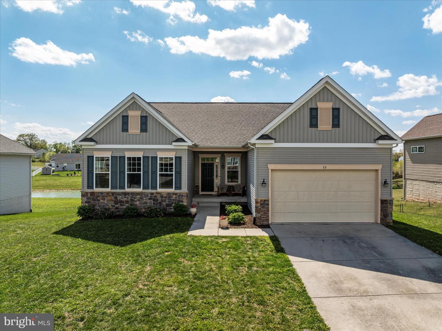 88 Aldershot Drive photo 38