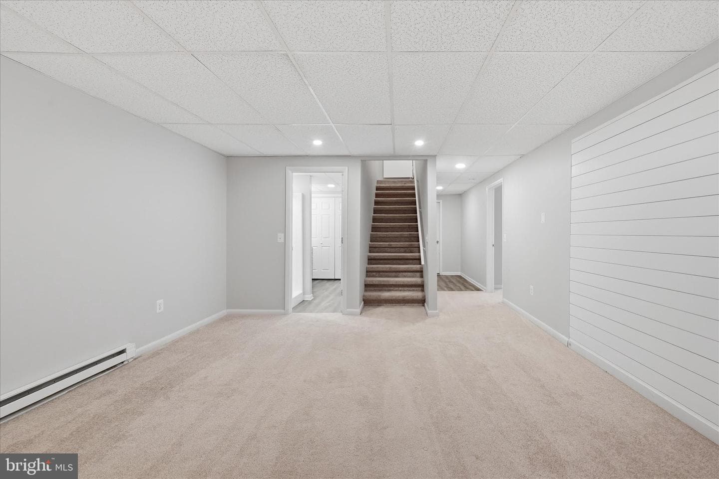 144 Brenda Drive photo 37