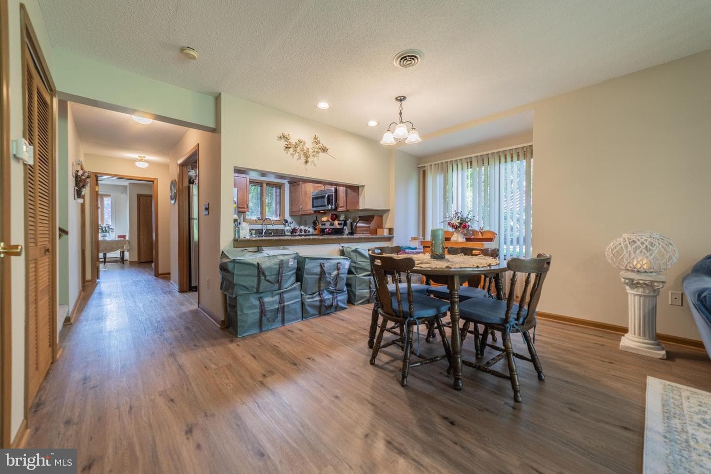 204 Tecumseh Trail photo 4