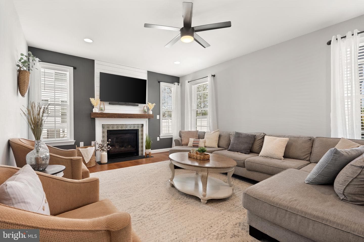 360 Dinwiddie Way photo 19