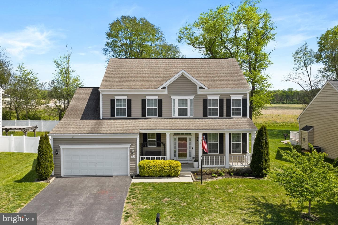 360 Dinwiddie Way photo 3