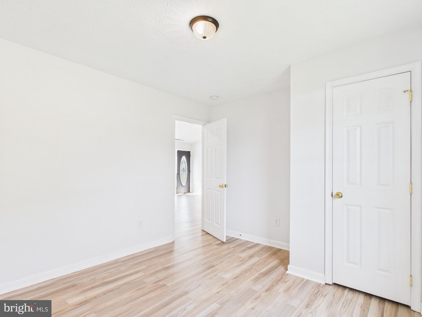 218 Larry Way photo 16