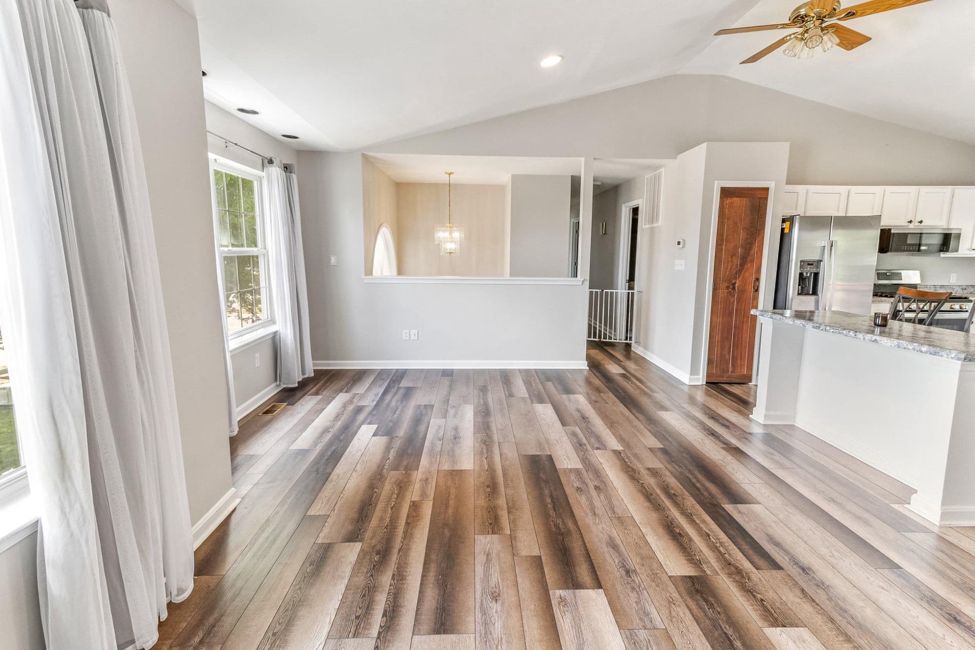 182 Bittinger Court photo 9