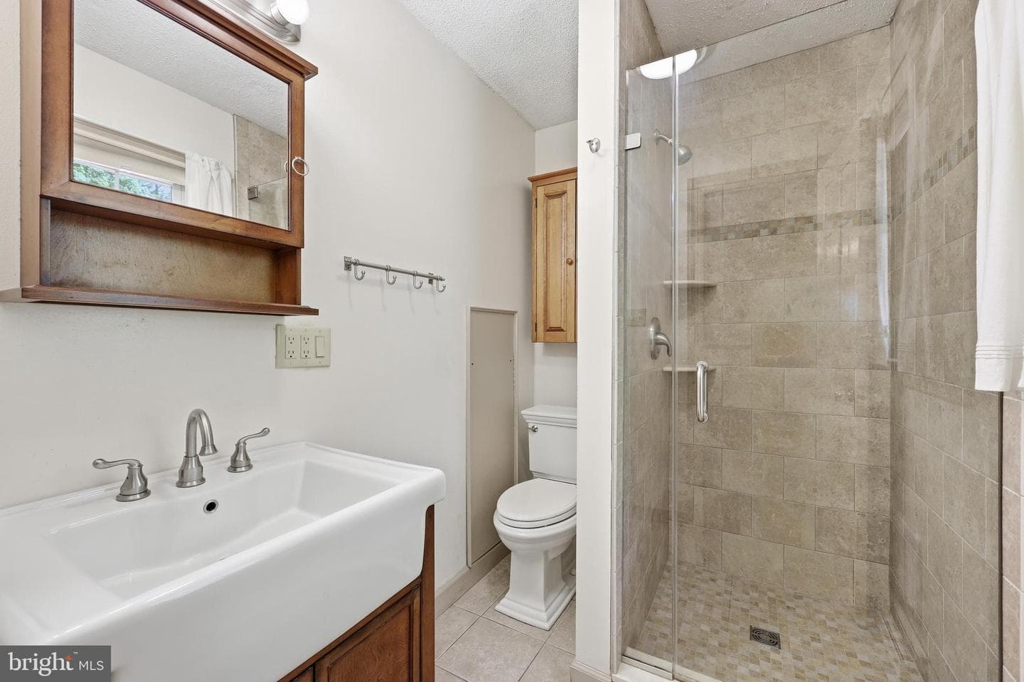 1539 Harold Drive photo 14