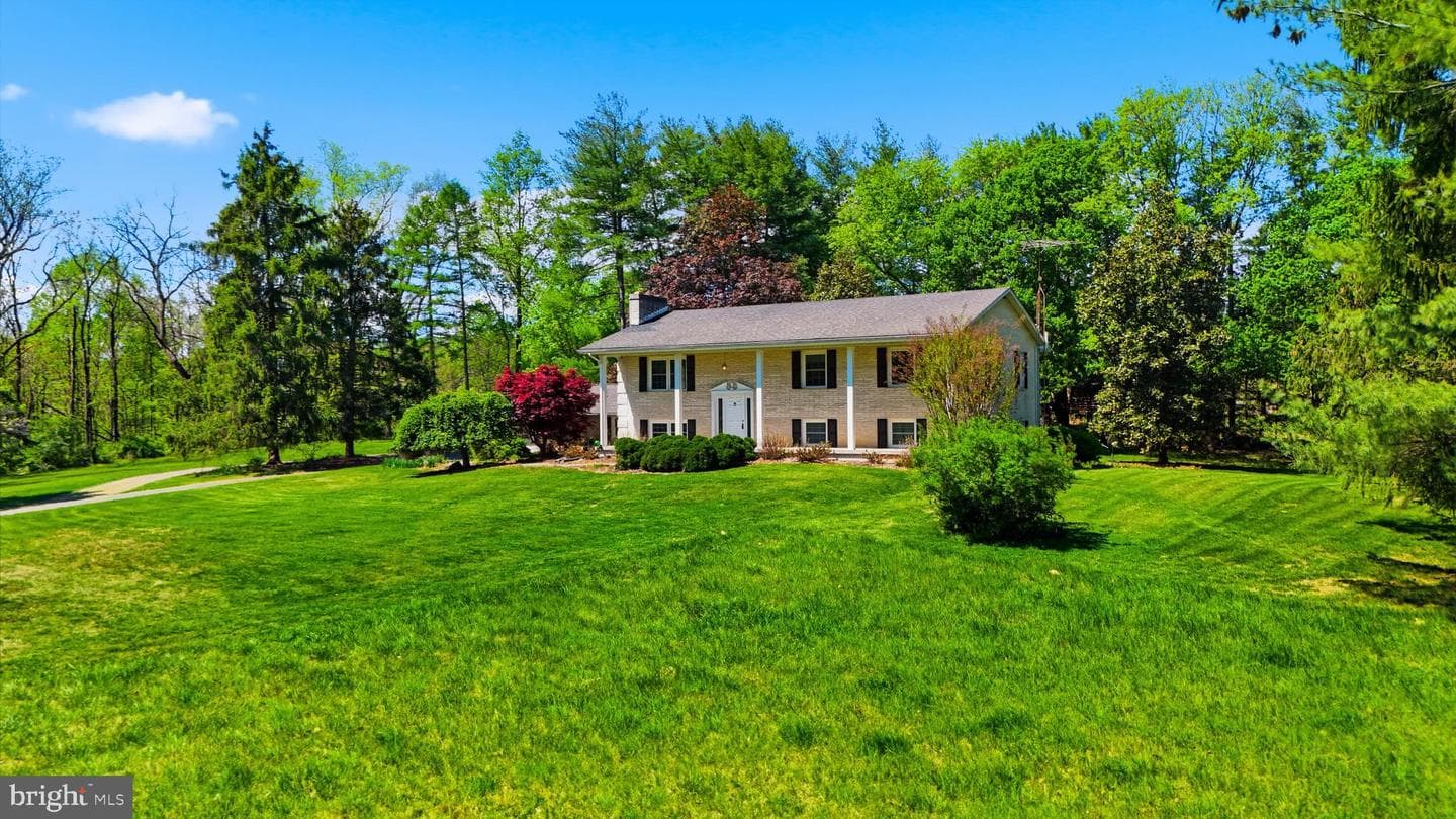 1539 Harold Drive photo 38