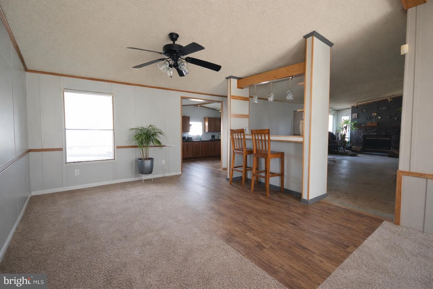 339 Valentine Dr photo 5
