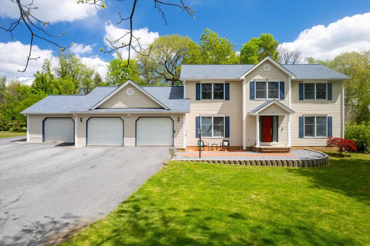 426 Appian Way photo 45