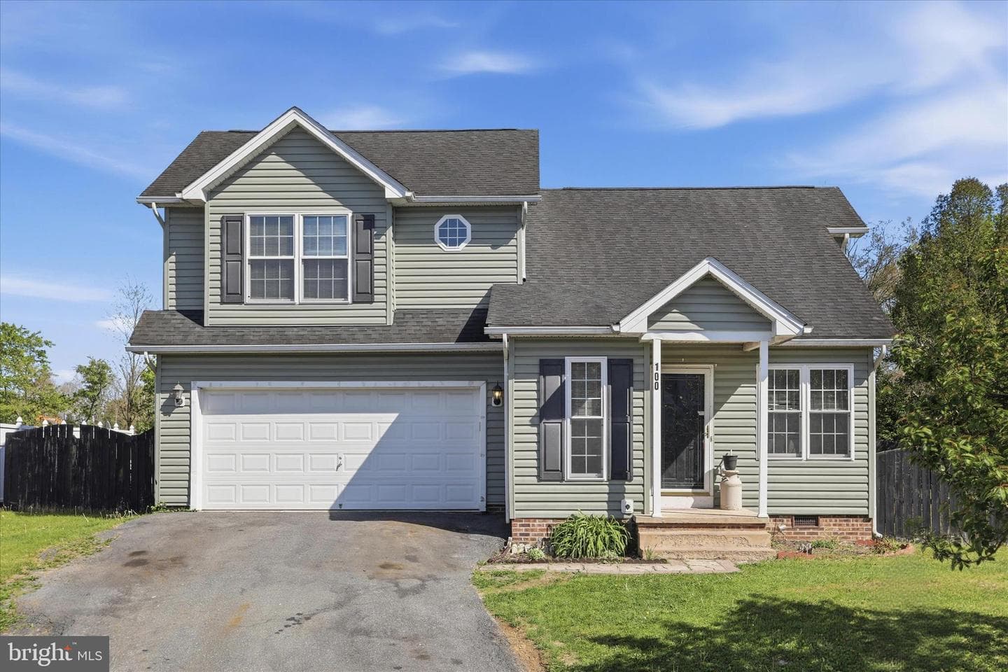 100 Coralberry Drive photo 2