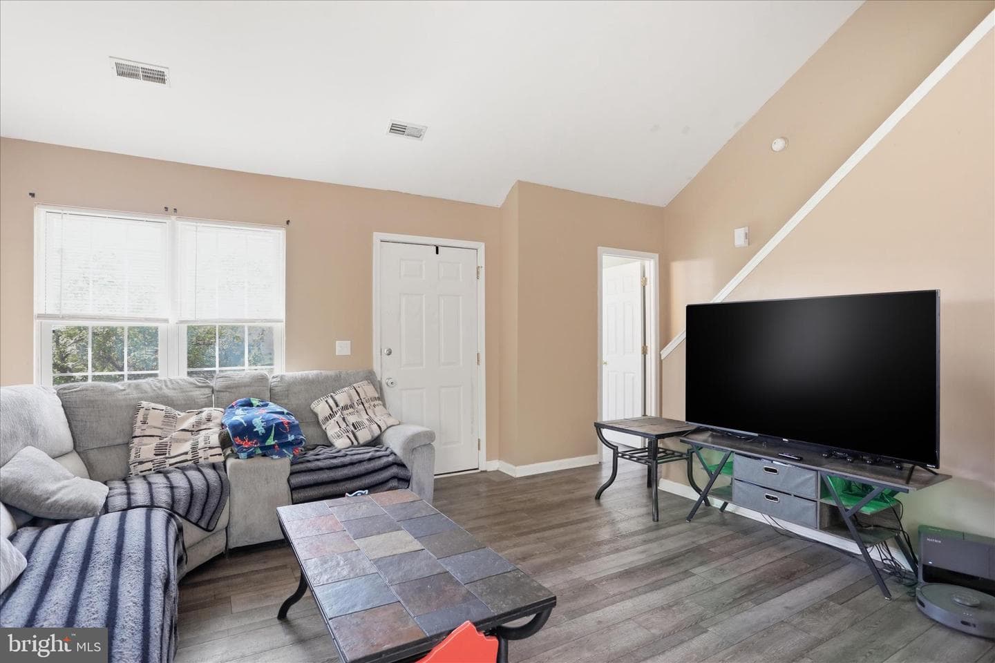 100 Coralberry Drive photo 7