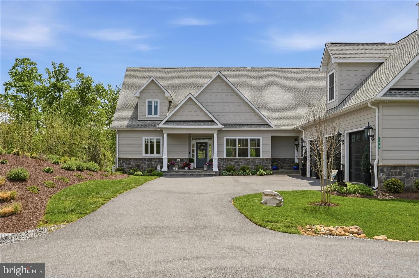 129 Agnese Court photo 107