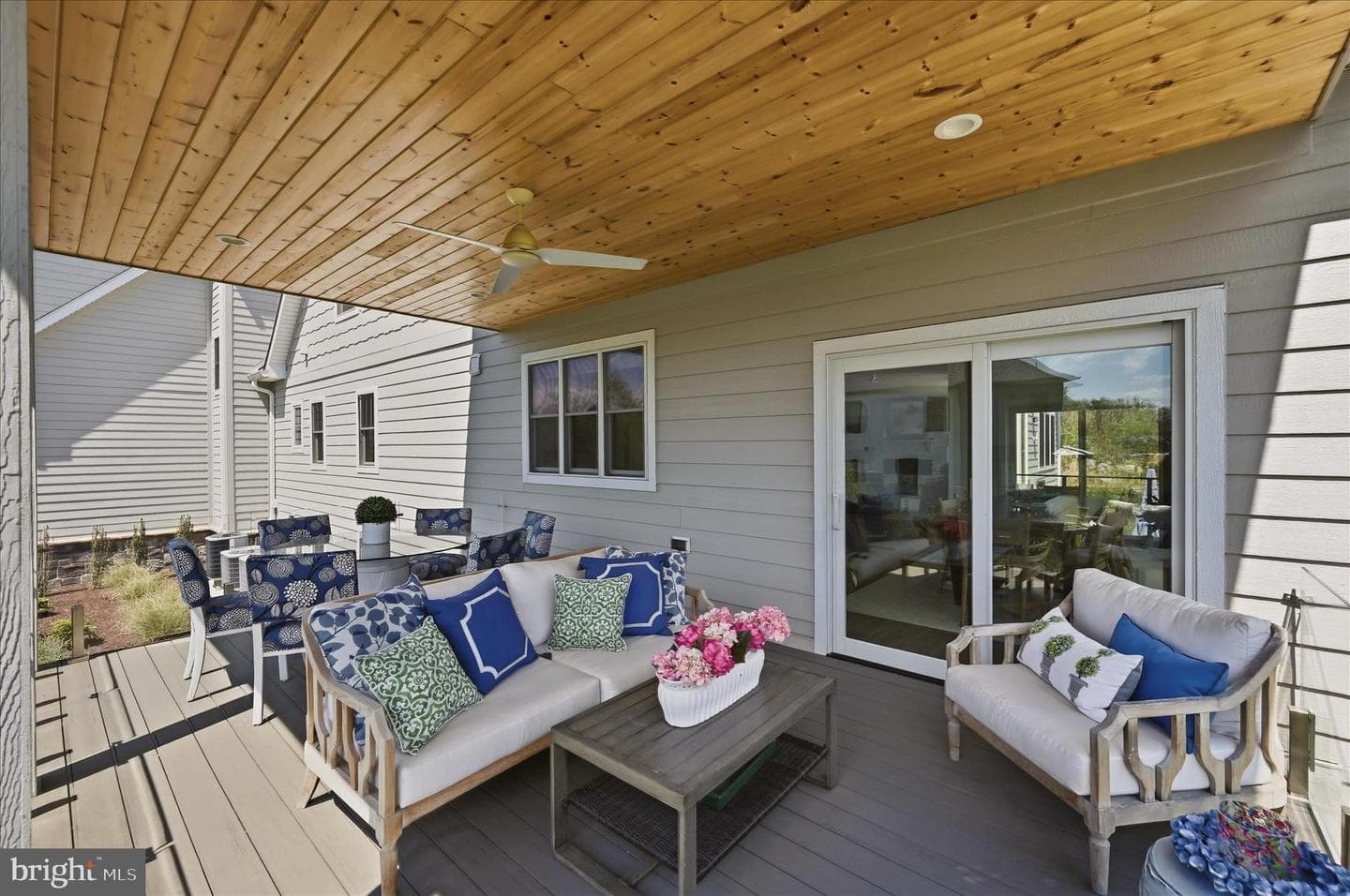 129 Agnese Court photo 18