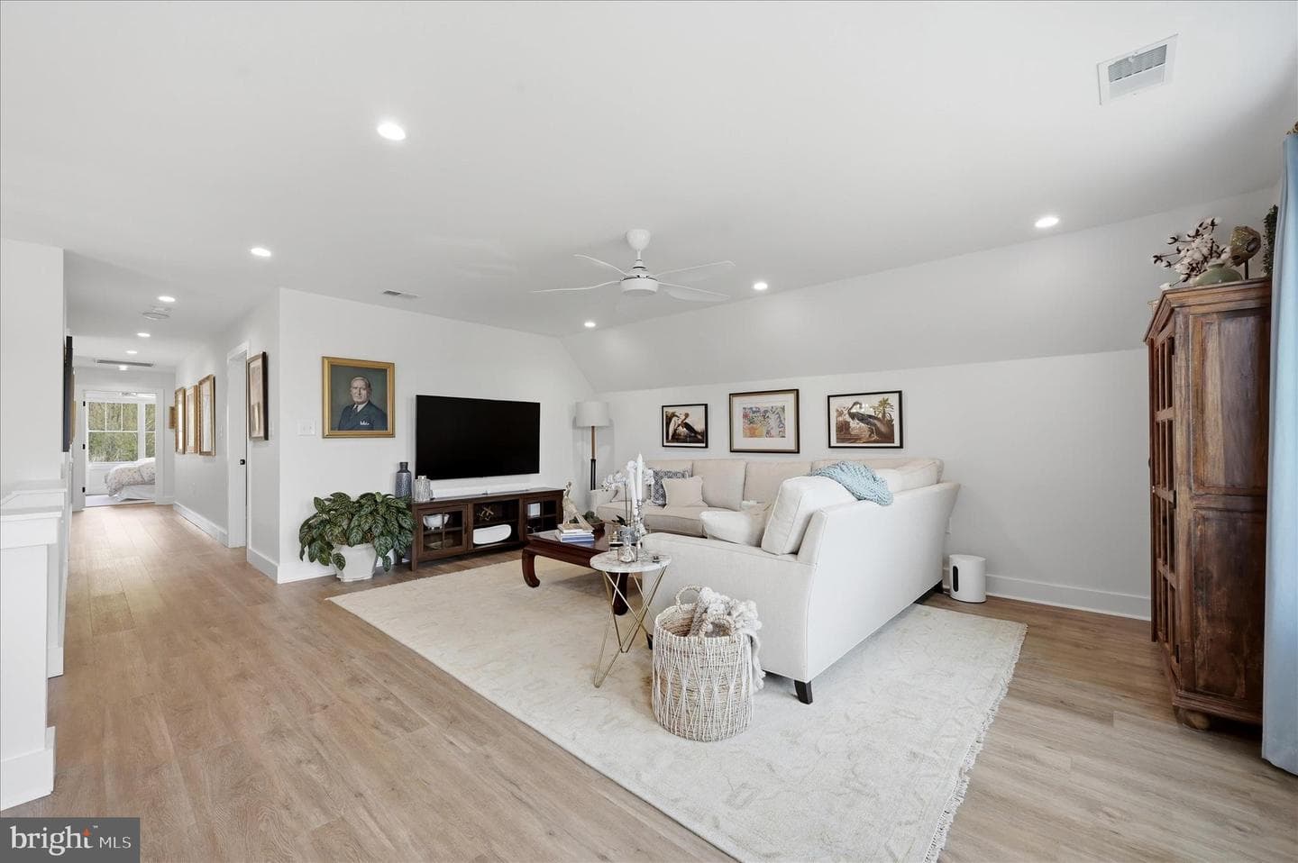 129 Agnese Court photo 50