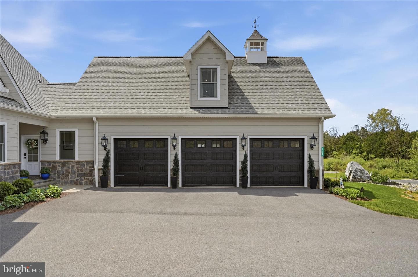 129 Agnese Court photo 74