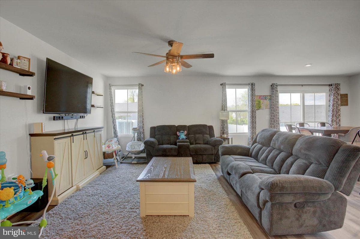 28 Boothbay Drive photo 13