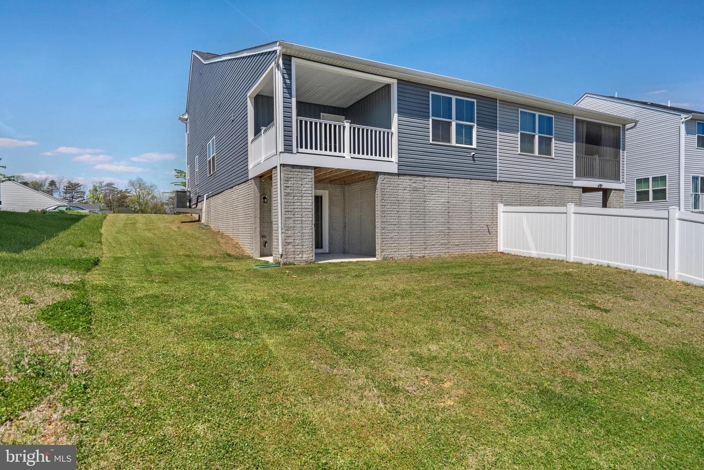 124 Goudhurst Street photo 10