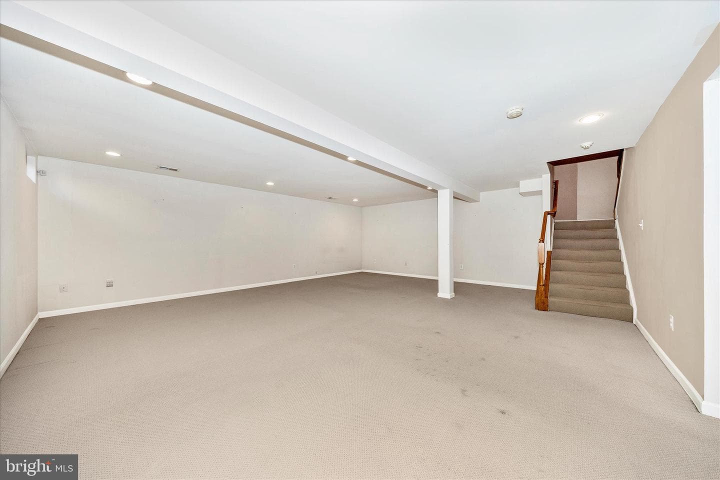 250 Dinwiddie Way photo 29