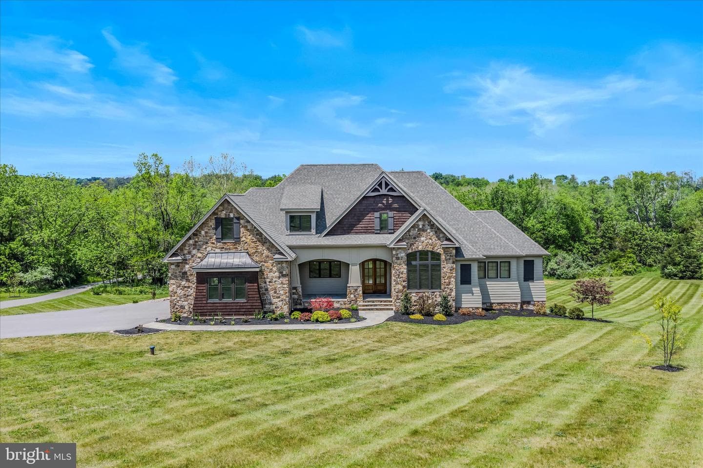 271 Cornelius Grove Road photo 3