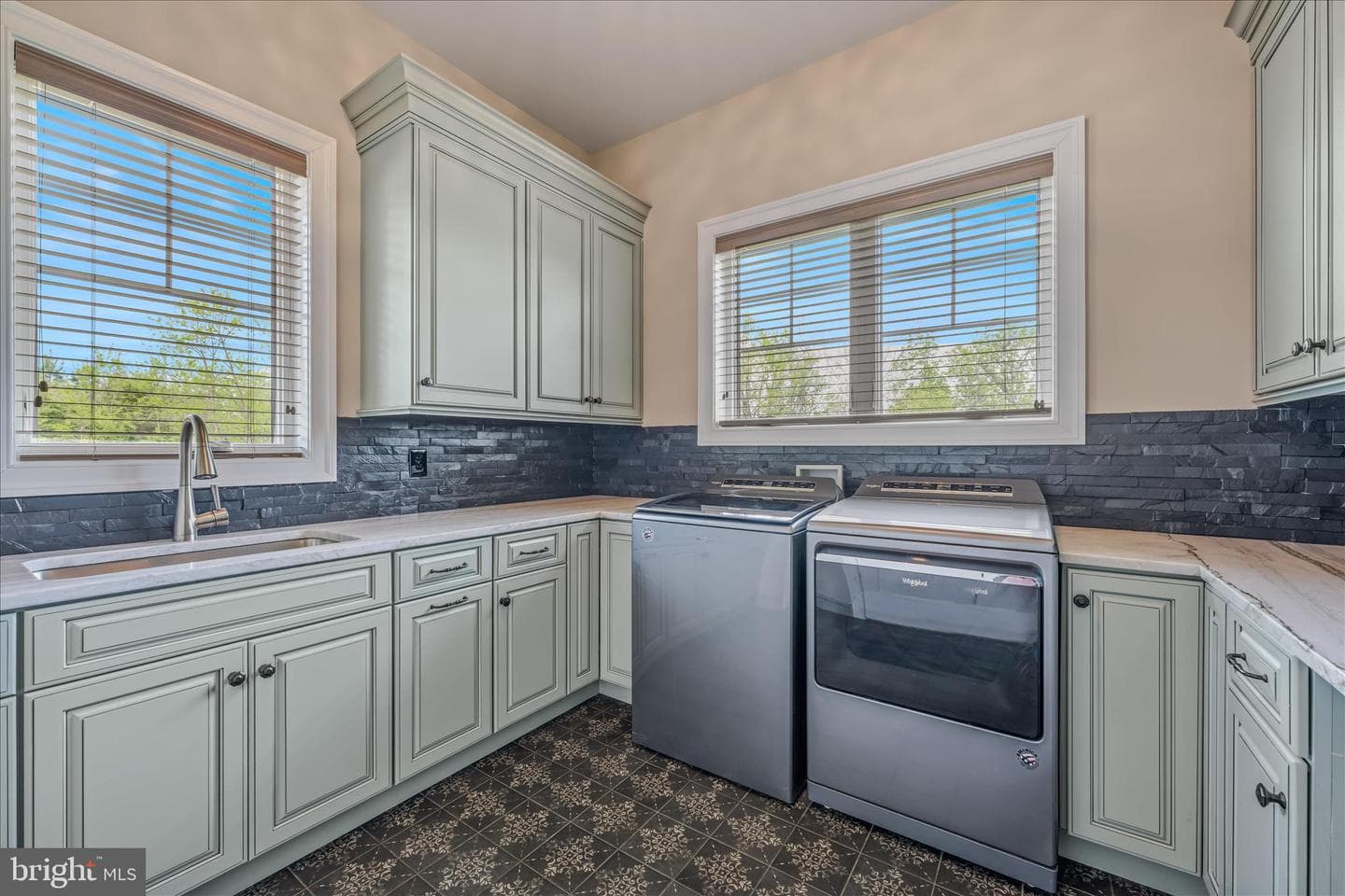 271 Cornelius Grove Road photo 38
