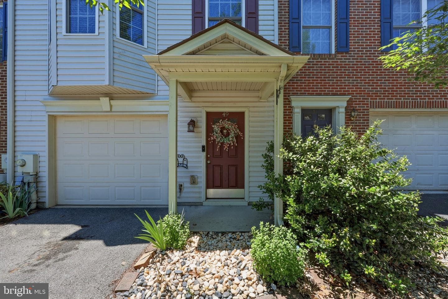 49 Teague Lane photo 2