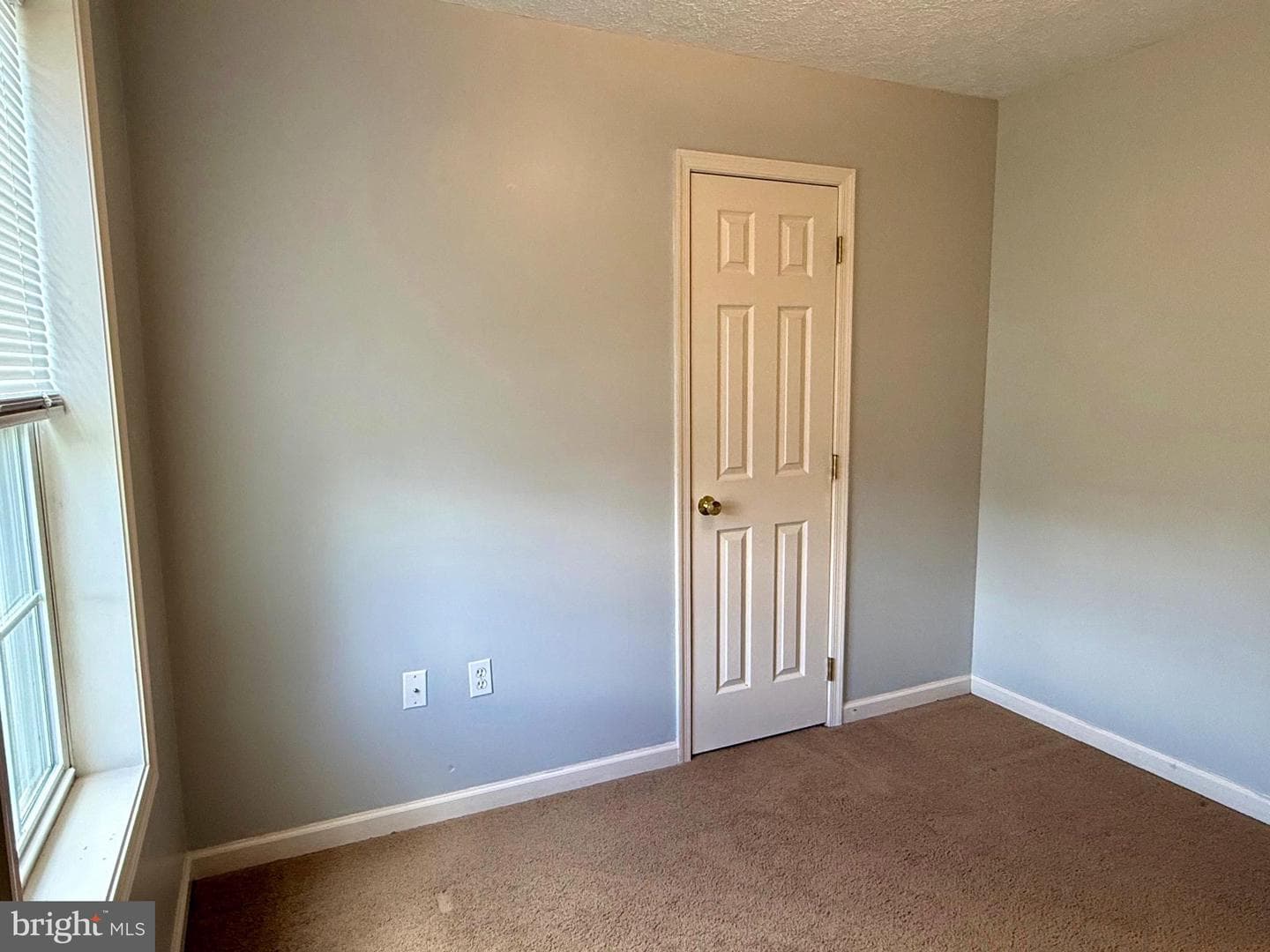 110 Pacific Boulevard photo 25
