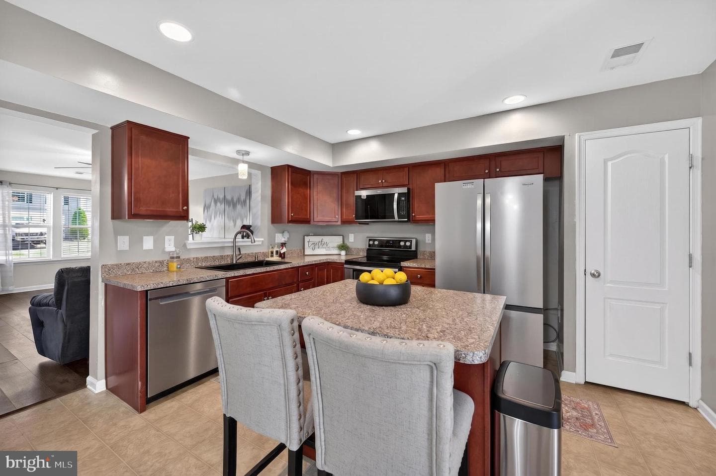 34 Teakwood Drive photo 15