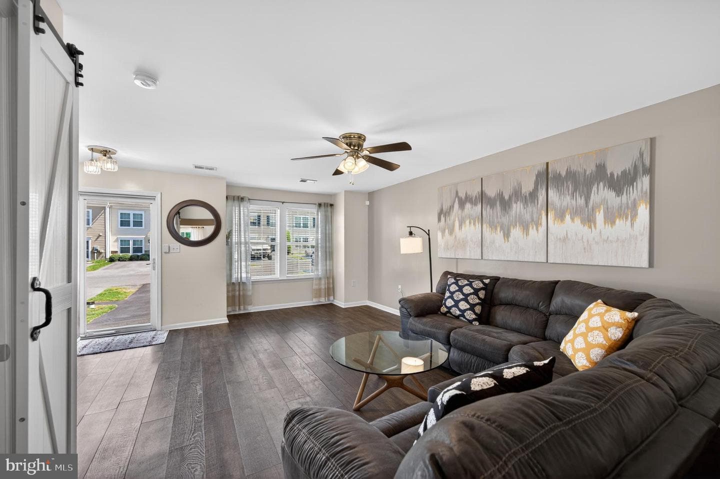 34 Teakwood Drive photo 2