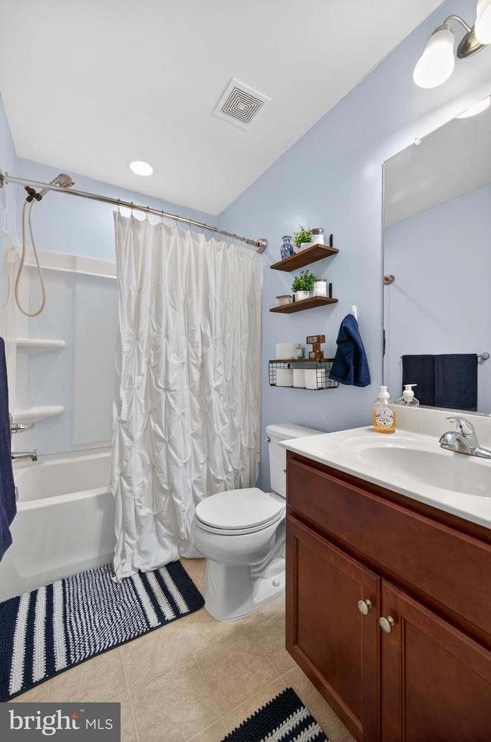 34 Teakwood Drive photo 23