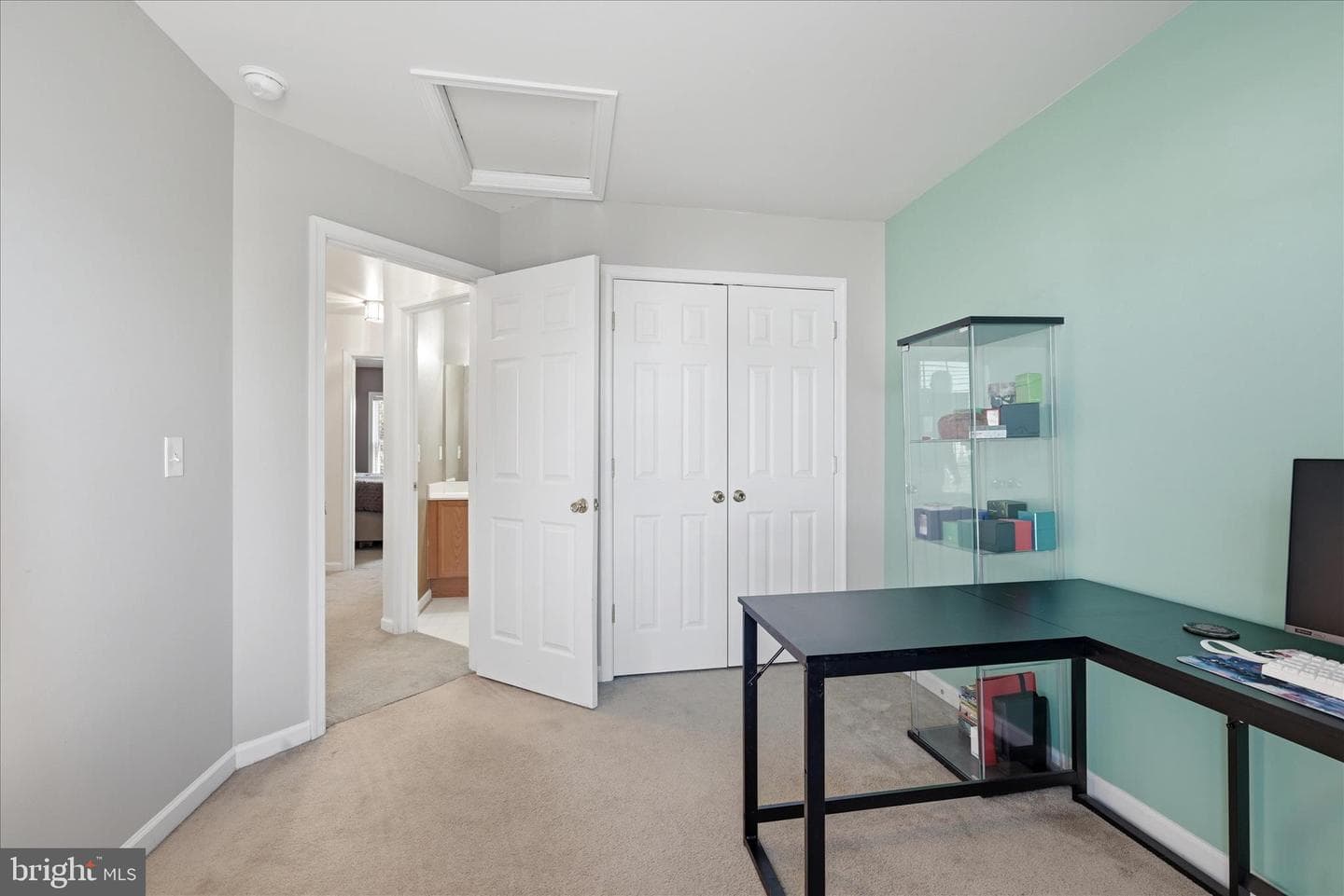 860 Marquette Drive photo 18